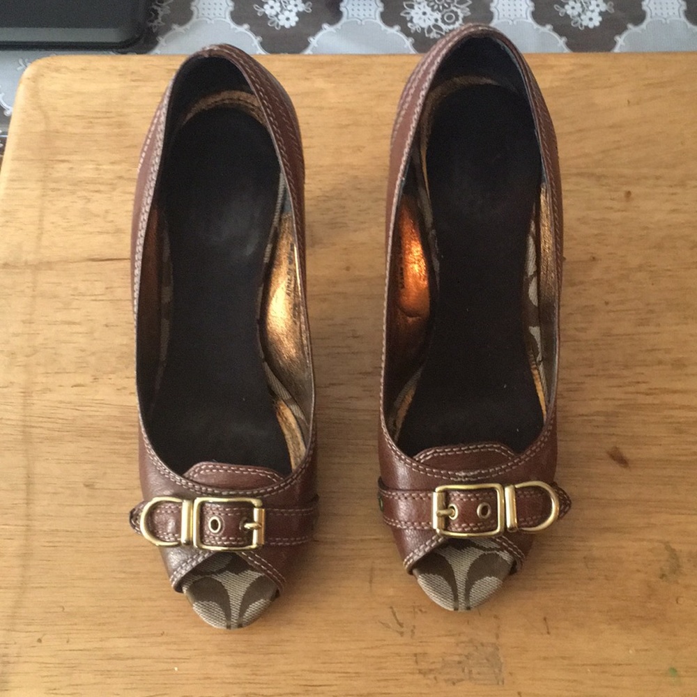 Coach 7B made in Italy.